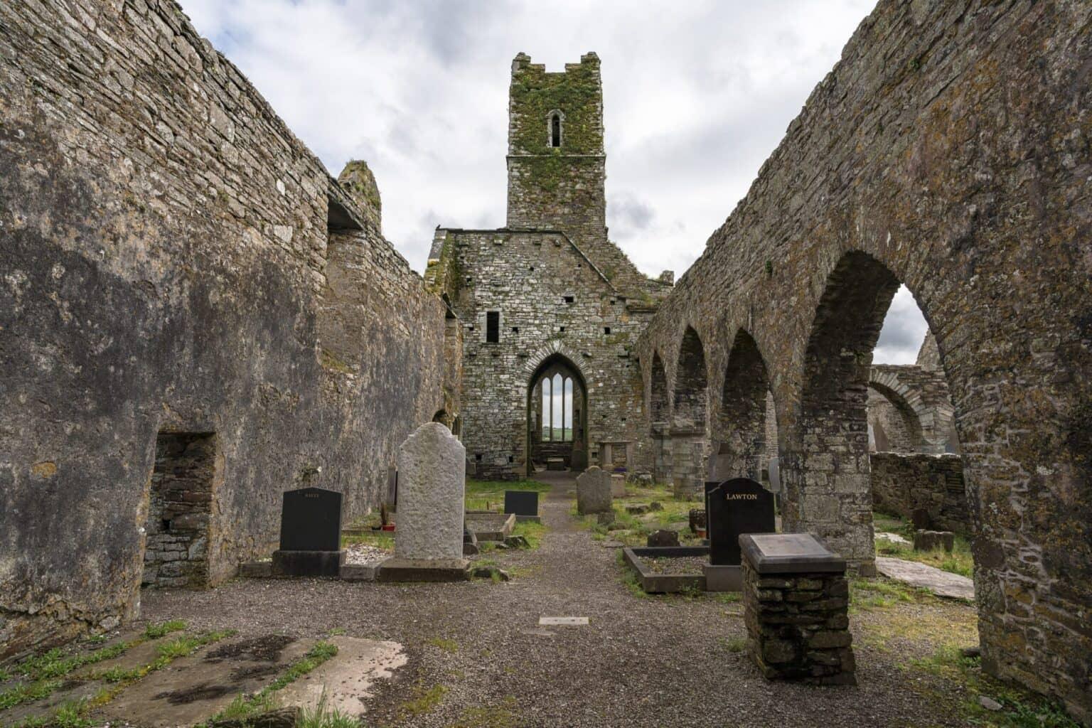 Las antiguas murallas del Timoleague Friary