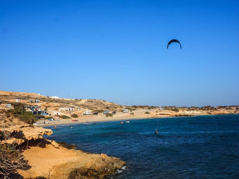 In the windsurfing and kite area of Agrilaopótamos, a wild and colorful scene is guaranteed.