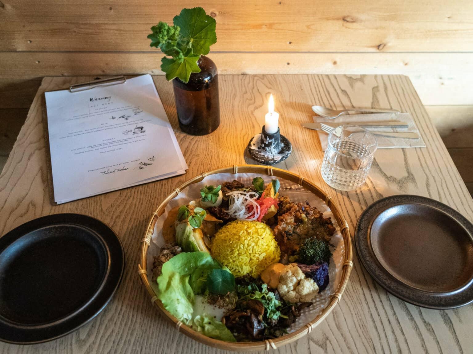 Swedish cuisine also offers elk stew in fancy form.