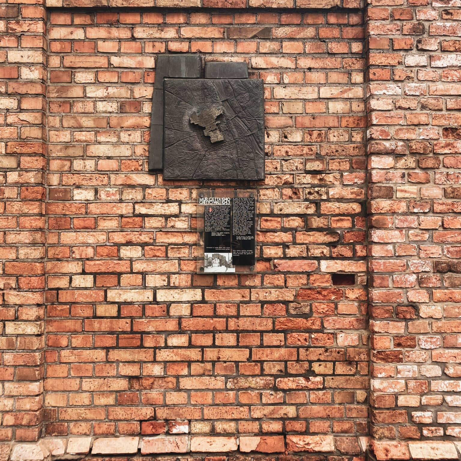 Memorial plaque for the Warsaw Ghetto.