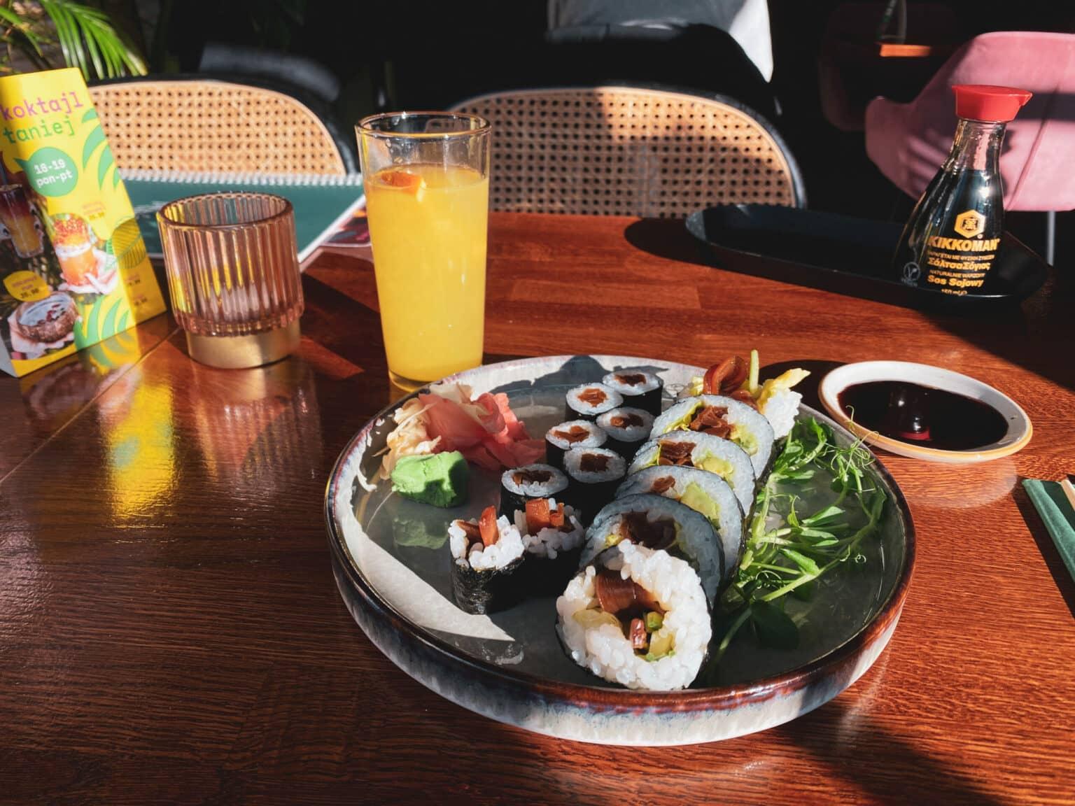 Vegan sushi is served at the restaurant Kimidori.