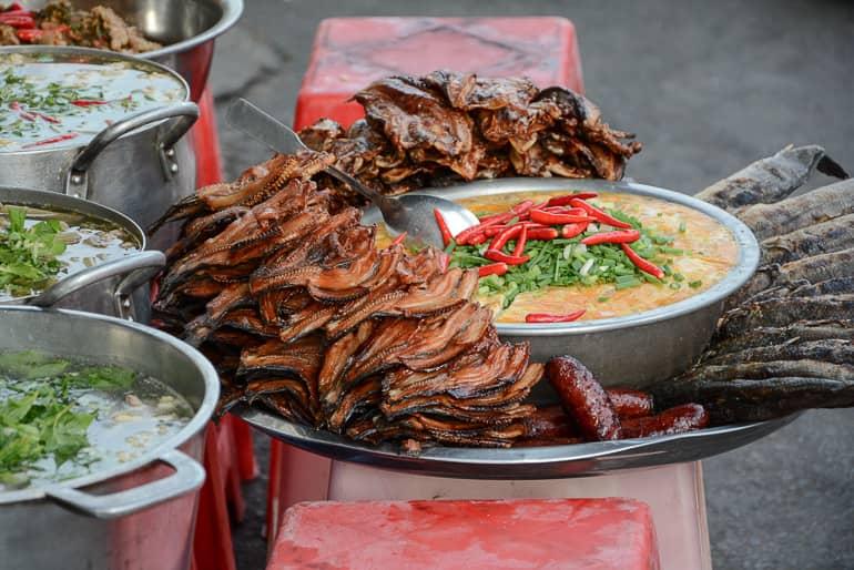 Travellers Insight Travel Blog Travel Tips Cambodia Phnom Penh Russian Market Street Food