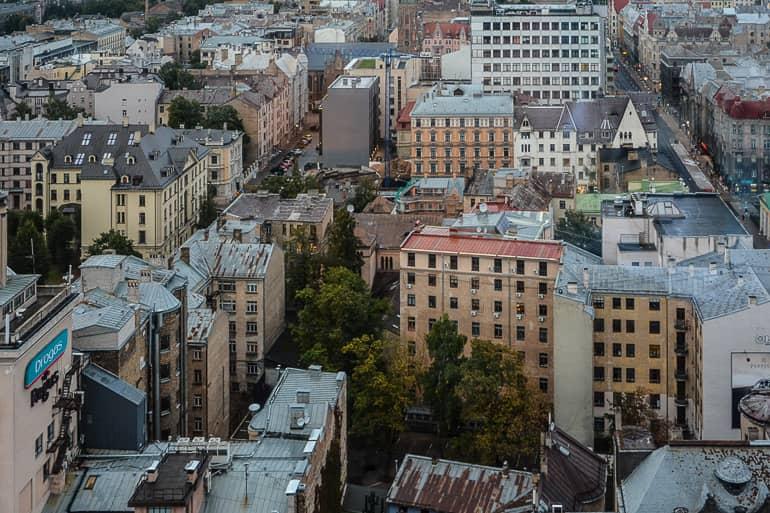 Blog de viajes de Travellers Insight Riga Skyline Bar Vista