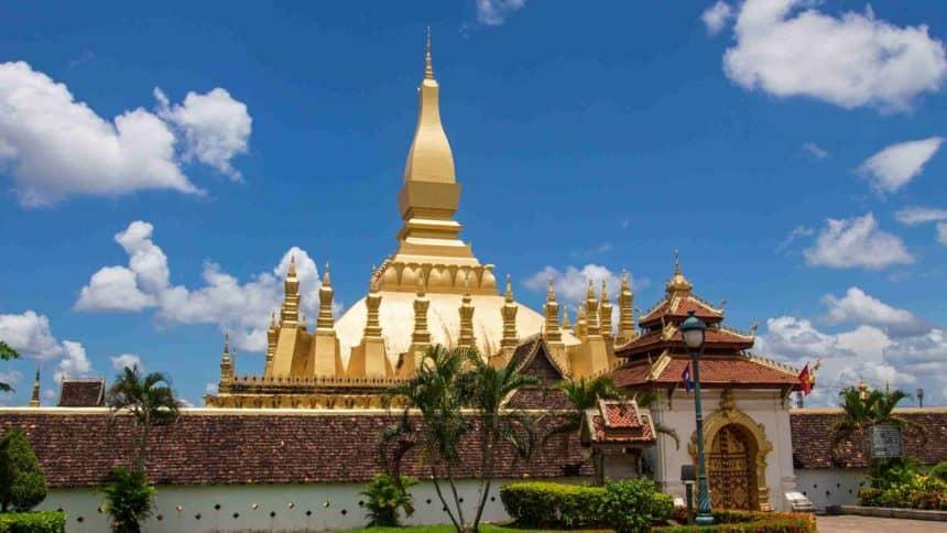 The golden stupa Pha That Luang is considered the national symbol of Laos and is surrounded by four temples.