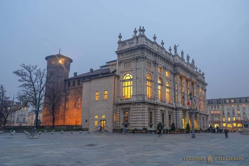 Piazza Castello que ver en turin en un dia